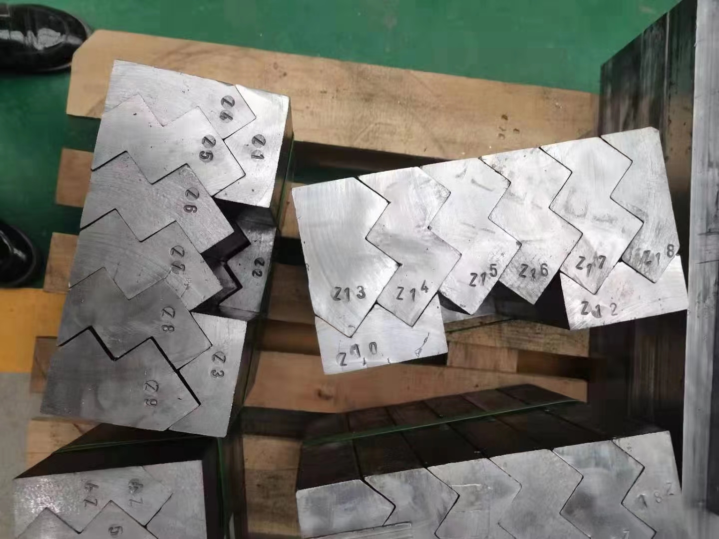 丽江工业配重铅块